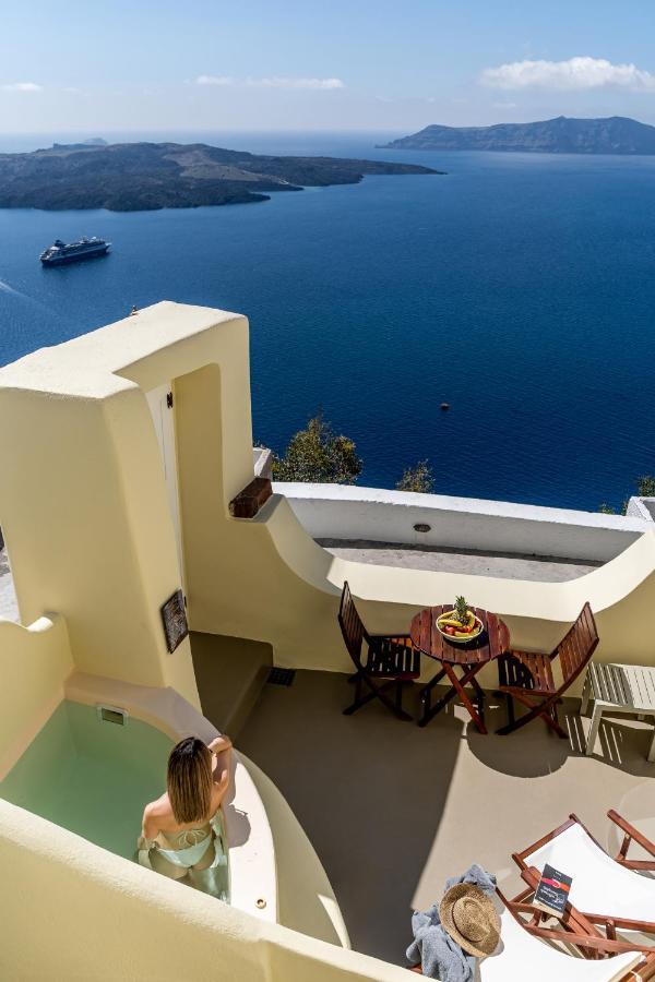 Alma Libre Suites Fira  Luaran gambar