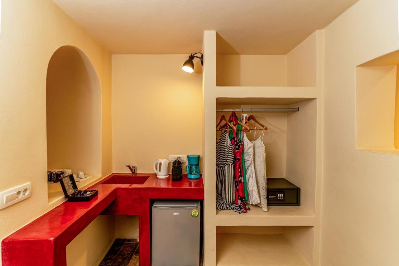 Alma Libre Suites Fira  Luaran gambar
