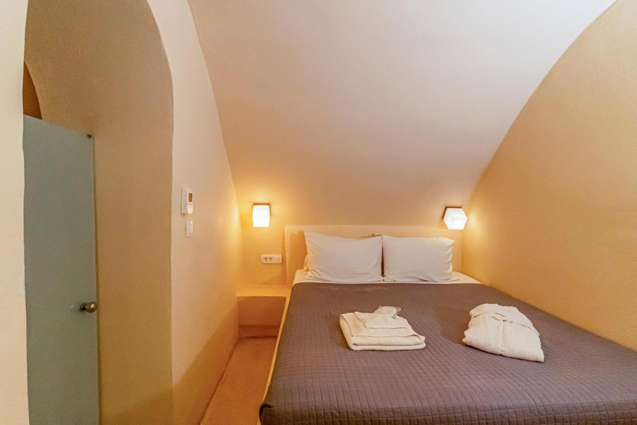 Alma Libre Suites Fira  Luaran gambar