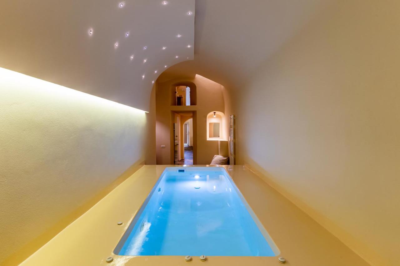 Alma Libre Suites Fira  Luaran gambar