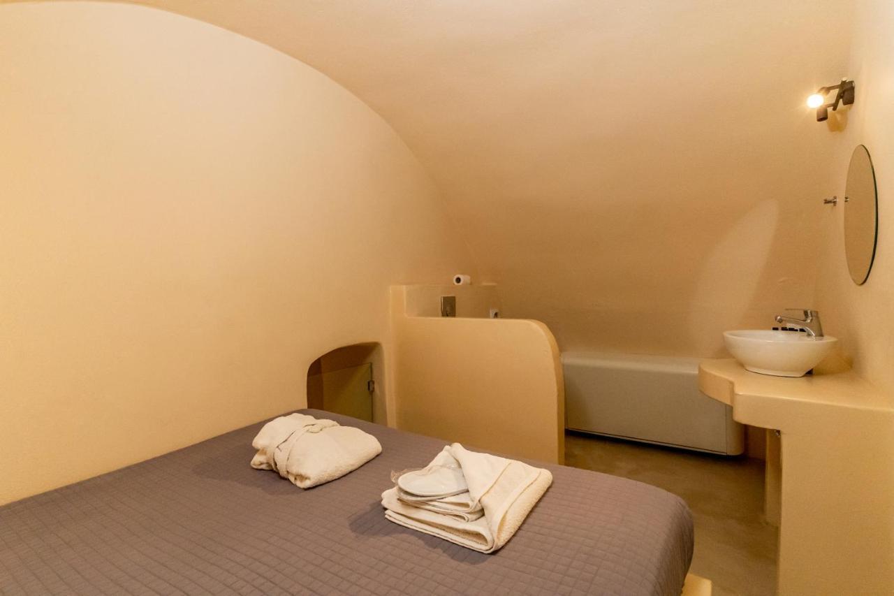 Alma Libre Suites Fira  Luaran gambar